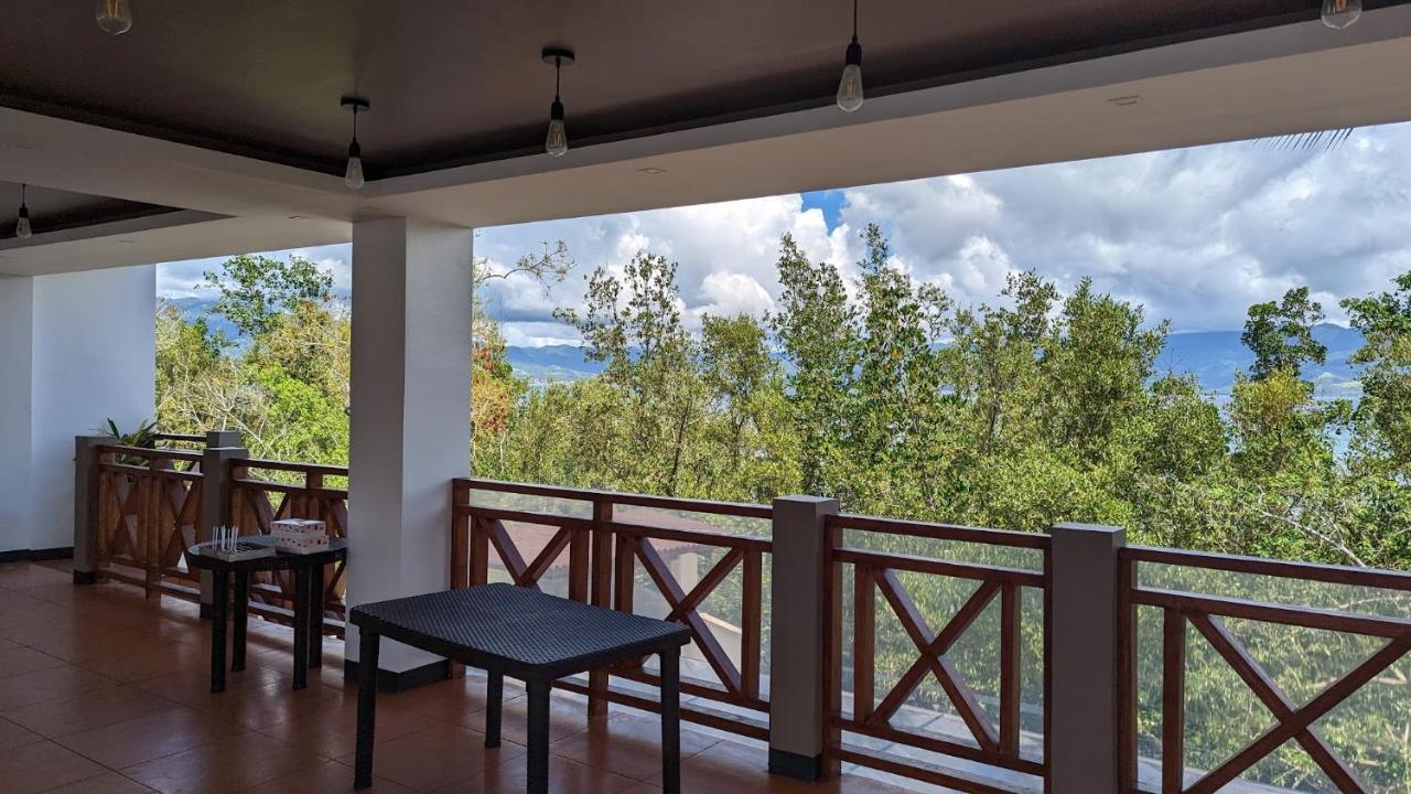 Bakawan Hideaway Resort And Restaurant Tomas Oppus Экстерьер фото